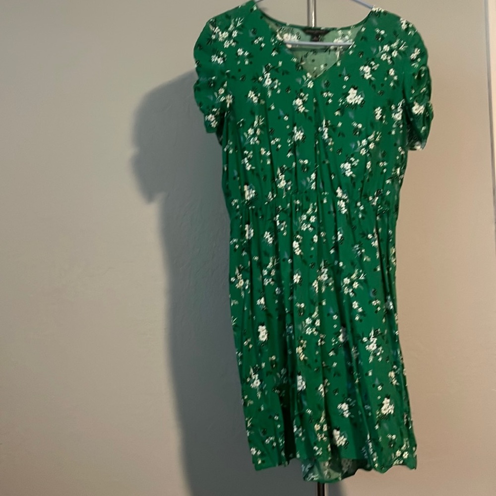 Banana republic Green and black floral Summer dress thin material